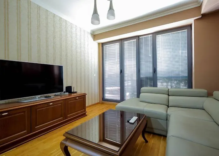 Ideal For Families Couples Apartament